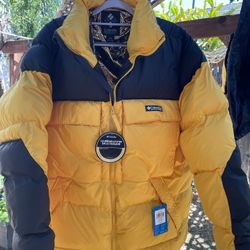 Black And Yellow/Gold Columbia Ski Jacket
