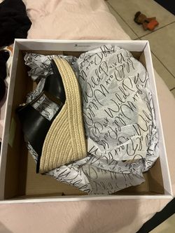 Micheal Kors Heels