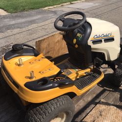 Cub cadet Lt1042 & 2166
