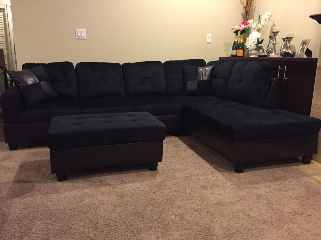 Black Microfiber Sectional Couch And Ottoman