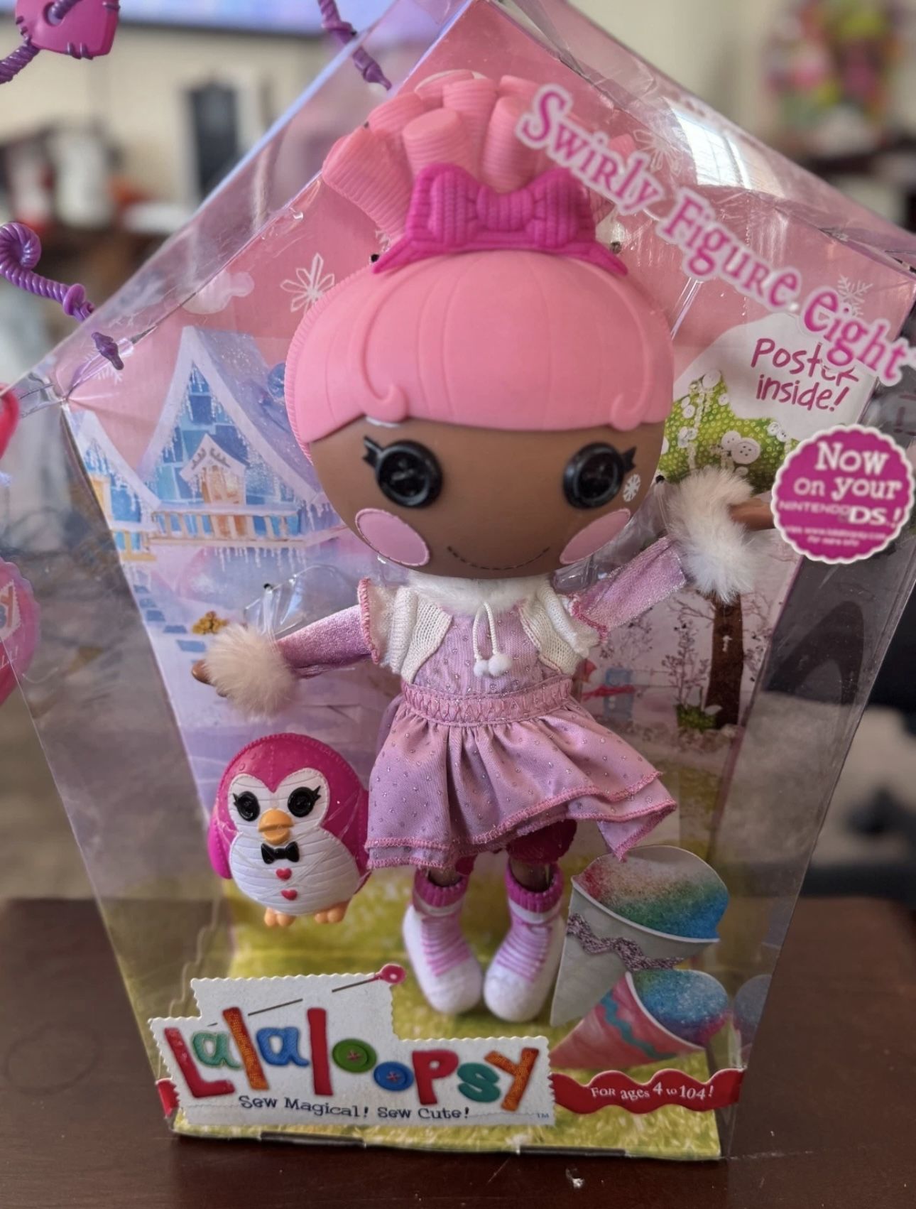 Lalaloopsy Swirly Figure Eight Skater 