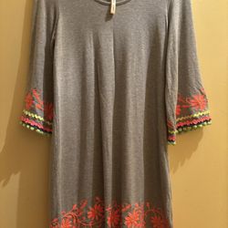 Size Medium Uncle Frank Gray Boho. EUC