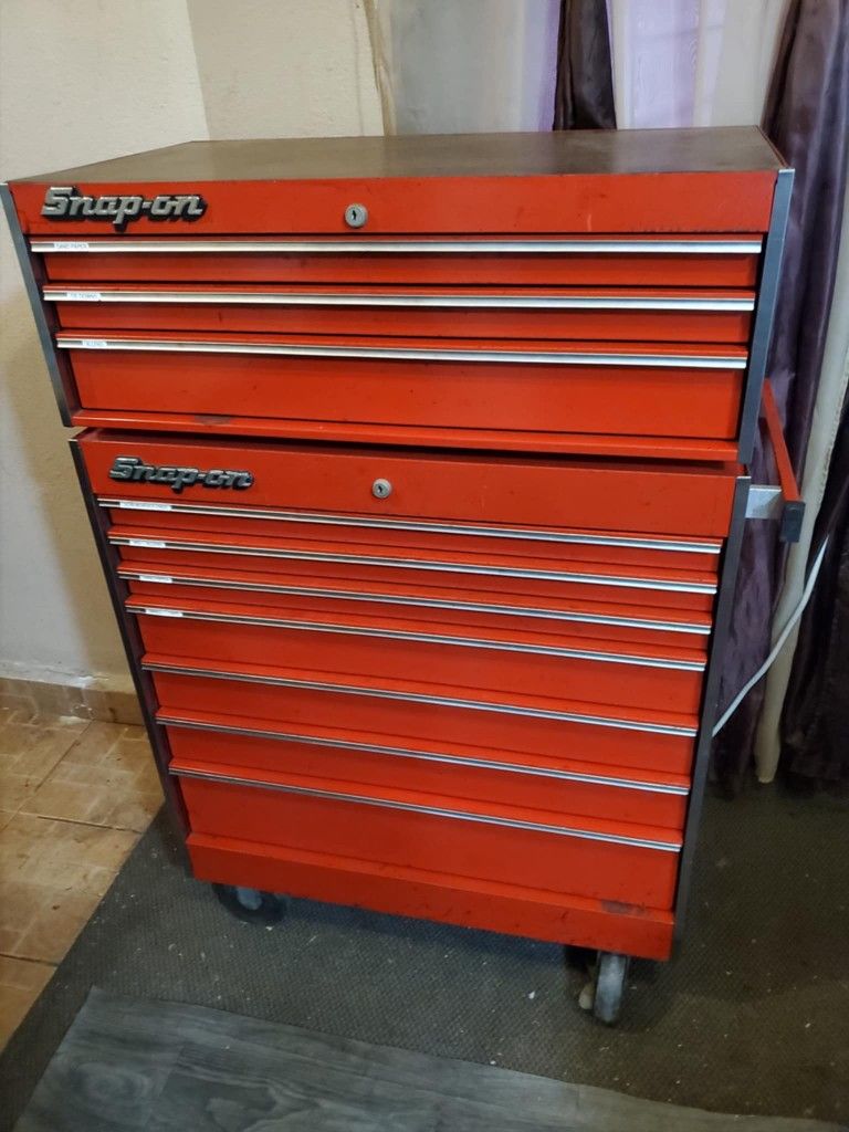 vintage Snap-On Usa tool box
7 Drawer Roll Cab 3 Drawer Top Chest-
(((Cheap))