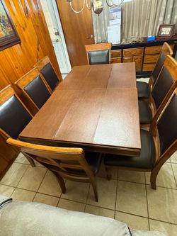 Dining room table with 8 chairs