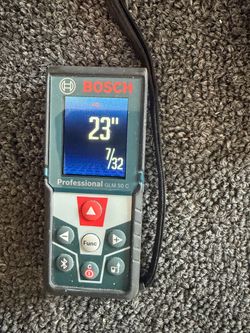 Bosch laser measuring tool