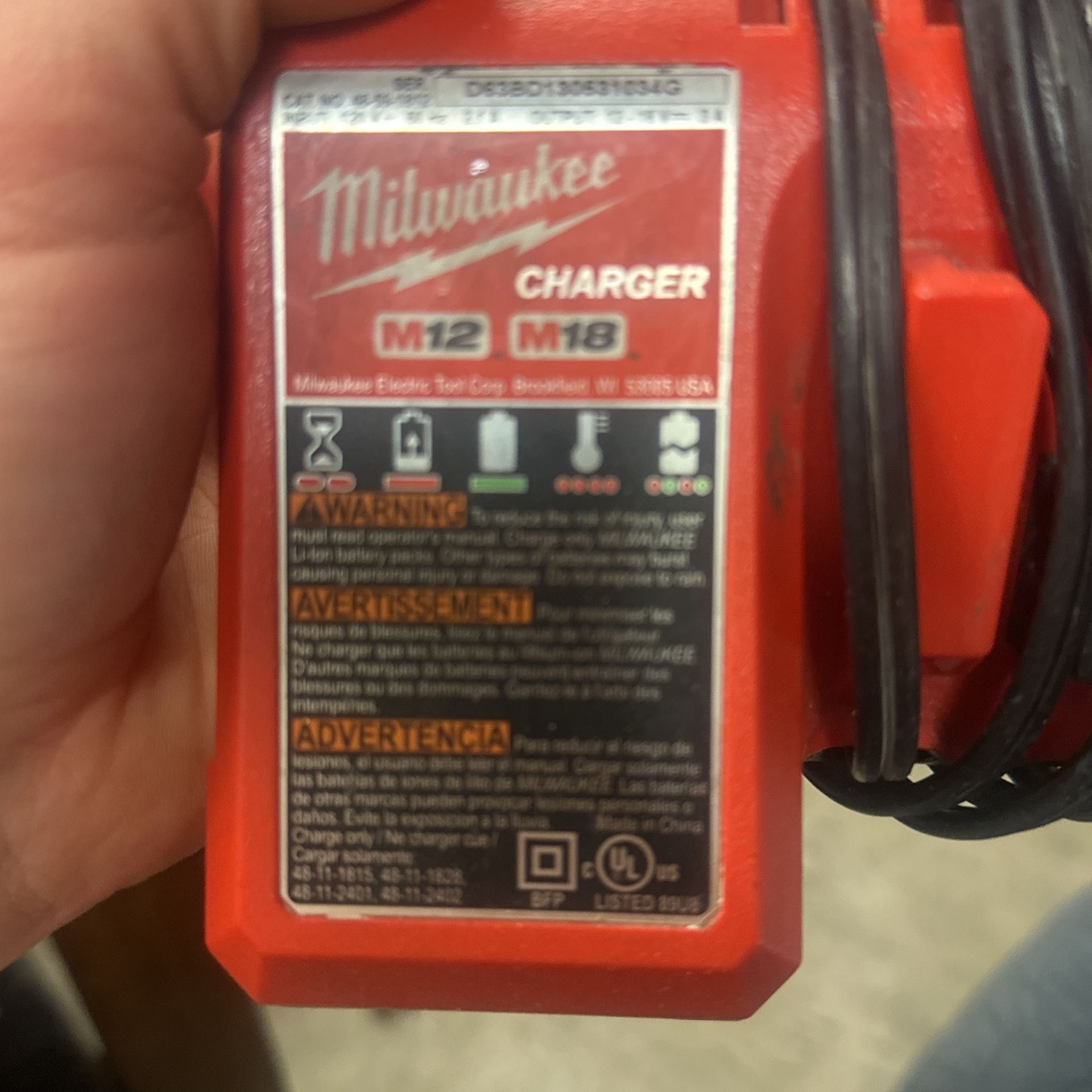 Milwaukee Charger