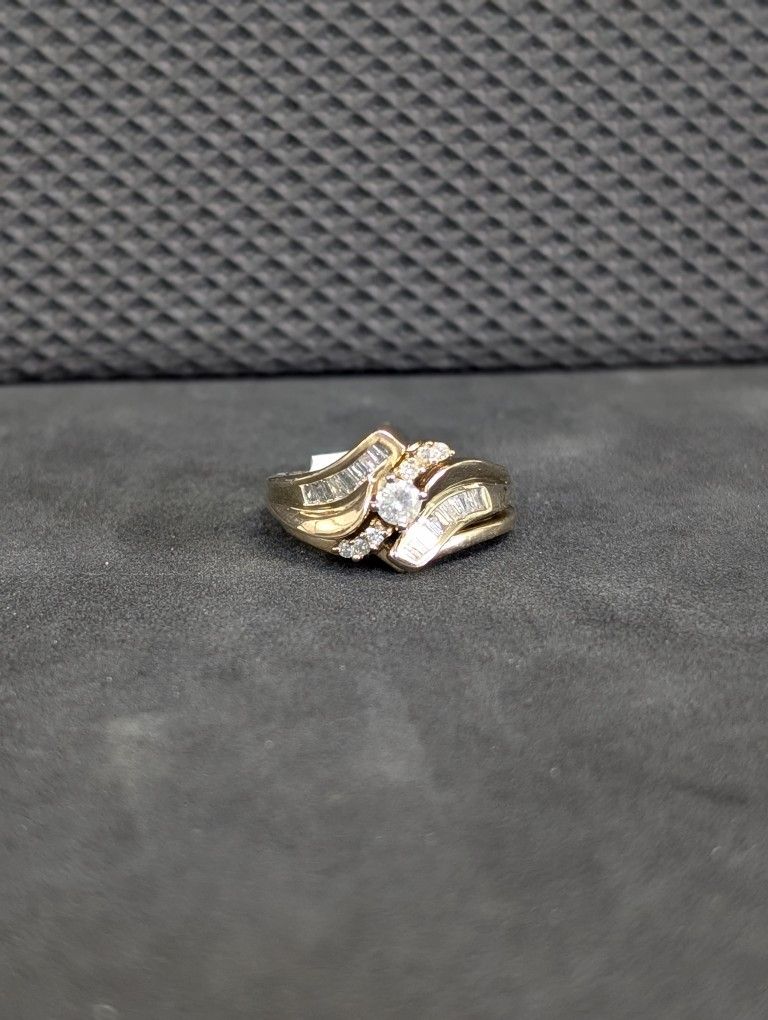 14kt Yellow Gold & .75cttw Diamond Ring