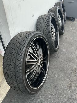 26 inch Rims & Tires... Versante Alloys. GM 6x5.5" Lug Pattern