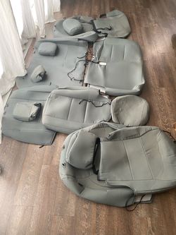 Ford 24 f250 xlt seat cover