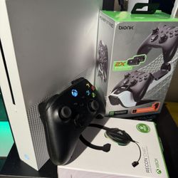 🔥Microsoft Xbox One S 4K HDR 500 GB Ssd Console Bundle🔥