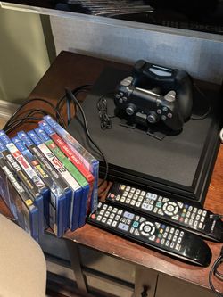 PS4 Console With Controller’s