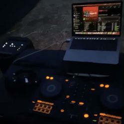 Mobile DJ