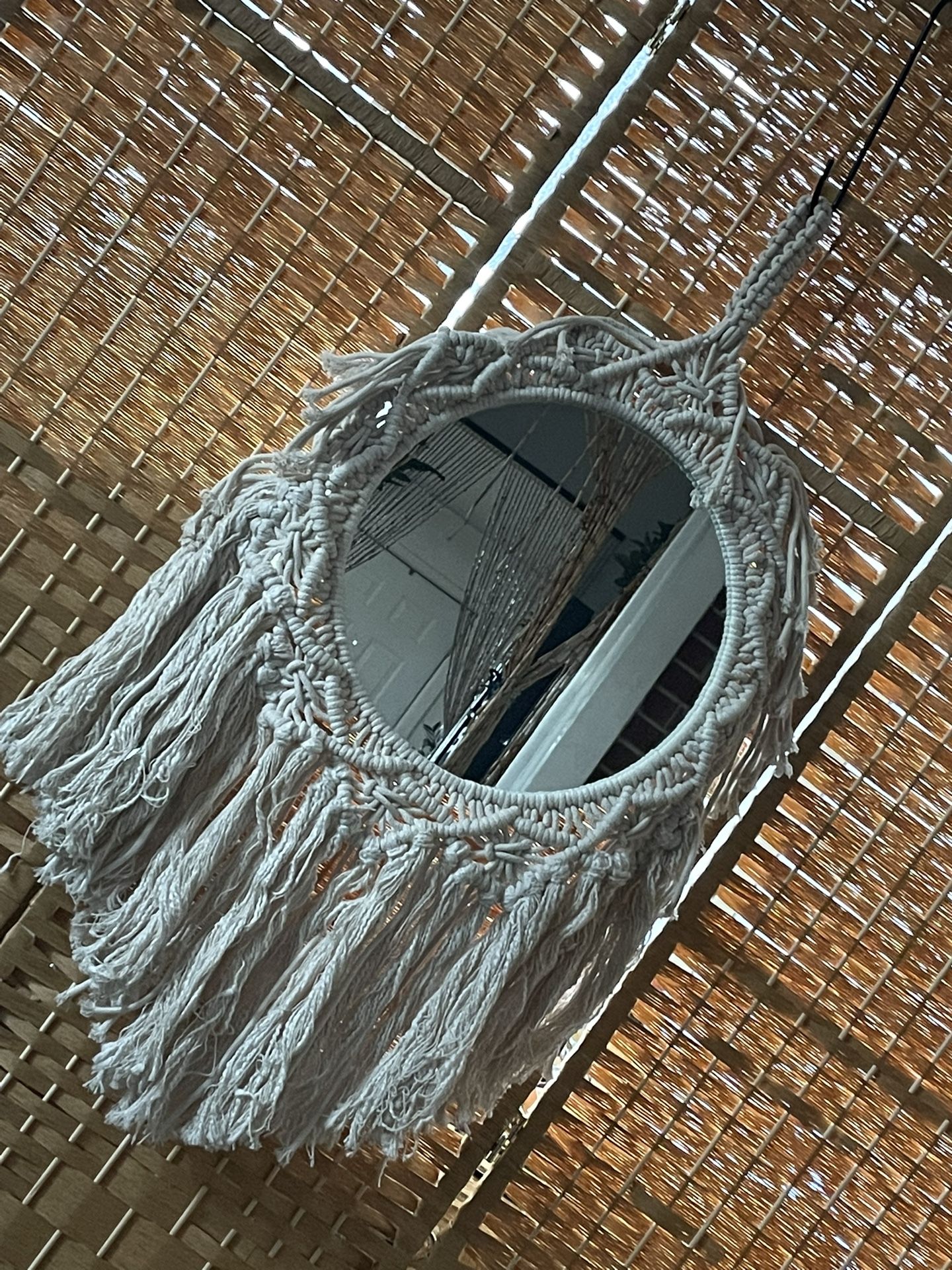 BRAND NEW! MACRAME MIRROR HANGING
