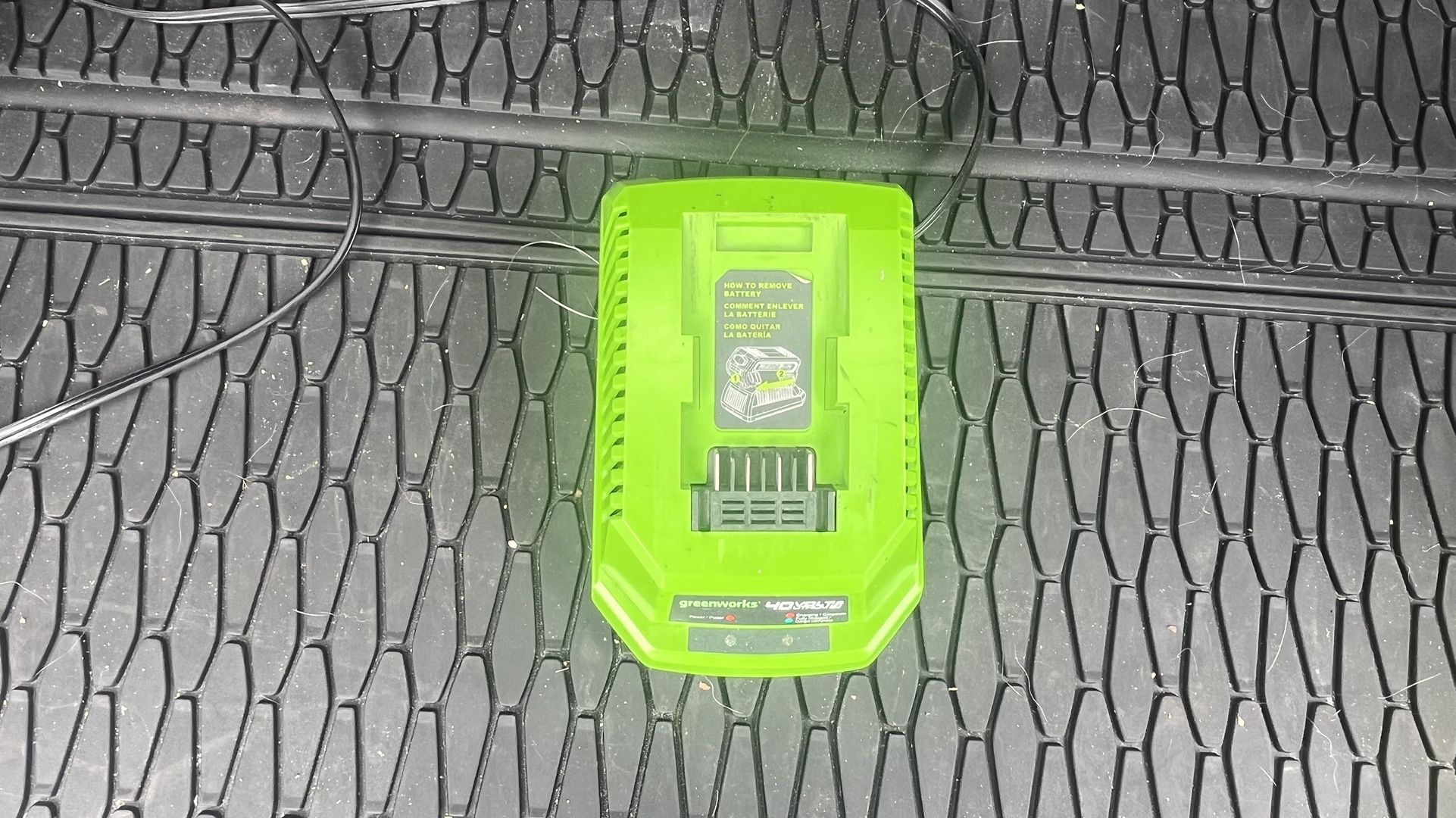 Greenworks Battery Charger