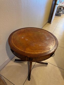 Vintage Round Wood Accent Table special offer