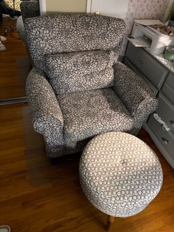 Luxury Down-Filled Accent Chair with Ottoman – Super Comfy!