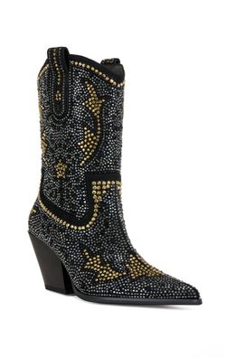 Western boots Azalea Wang