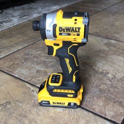 DeWalt XR 20v Max 1/4” Brushless Cordless Impact Driver W/battery And Charger
