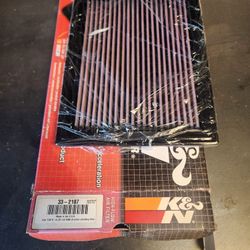 2000-2012 Ford escape/Mazda Tribute/Mercury  Mariner K&N Air Filter New