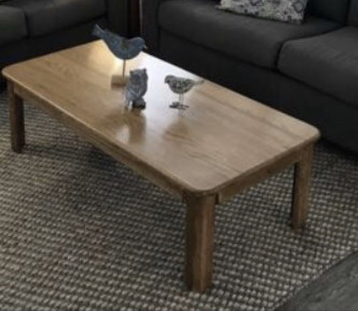 QUALITY COFFEE TABLE AND SIDE TABLES