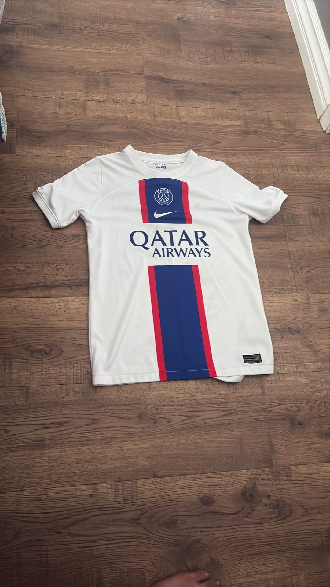 PSG White Alternate Jersey 23/24 Kylian Mbappe Size S/small