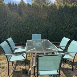 Patio Set-6 Chairs/1 Table