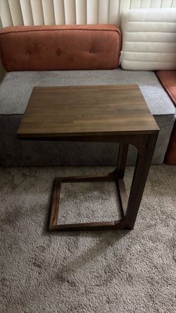 Modern C Shaped End Table / TV Dinner Table Brown Wood