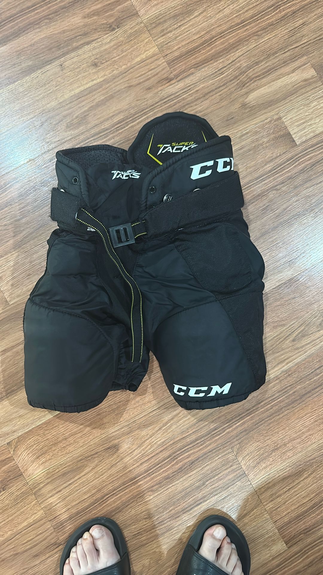 hockey gear kids