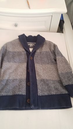 Sweater boys size 5
