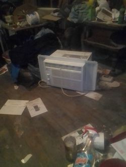 110 AC, 5,000 BTU . 75.00 Or Best Offer .Nowata Area. Also Mow Yards And Haul Limbs. Thanks For Your Time.