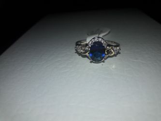 BLUE TOPAZ STERLING SILVER RING