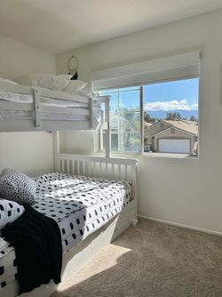 Bunk bed