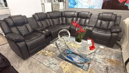 Offer Living Room Electric  / Power Recliner /  New