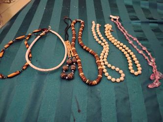 Lot of 5 Assorted Beaded Necklaces