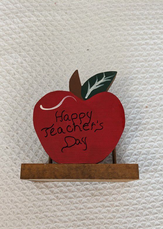 Teacher Happy Teacher's Day Apple Wooden Holder Home Decor 