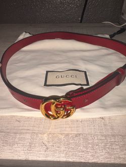 Gucci GG Marmont Thin Belt in Red