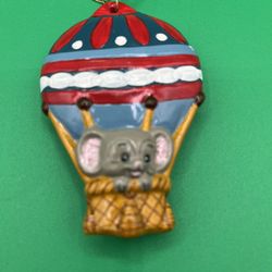 Vintage Mouse  In A Hot Air Balloon Christmas Ornament 