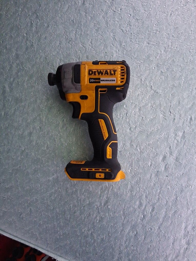 Dewalt 20v Max 1/4" Impact