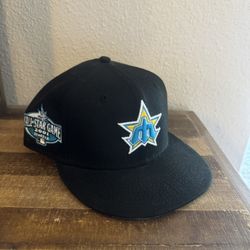 Seattle Mariners Fitted Hat