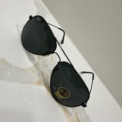 Rayban Sunglasses (Aviators)