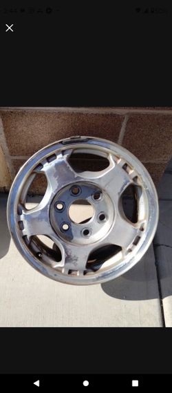 Chevrolet GMC 16x7 Aluminum Rim (1)