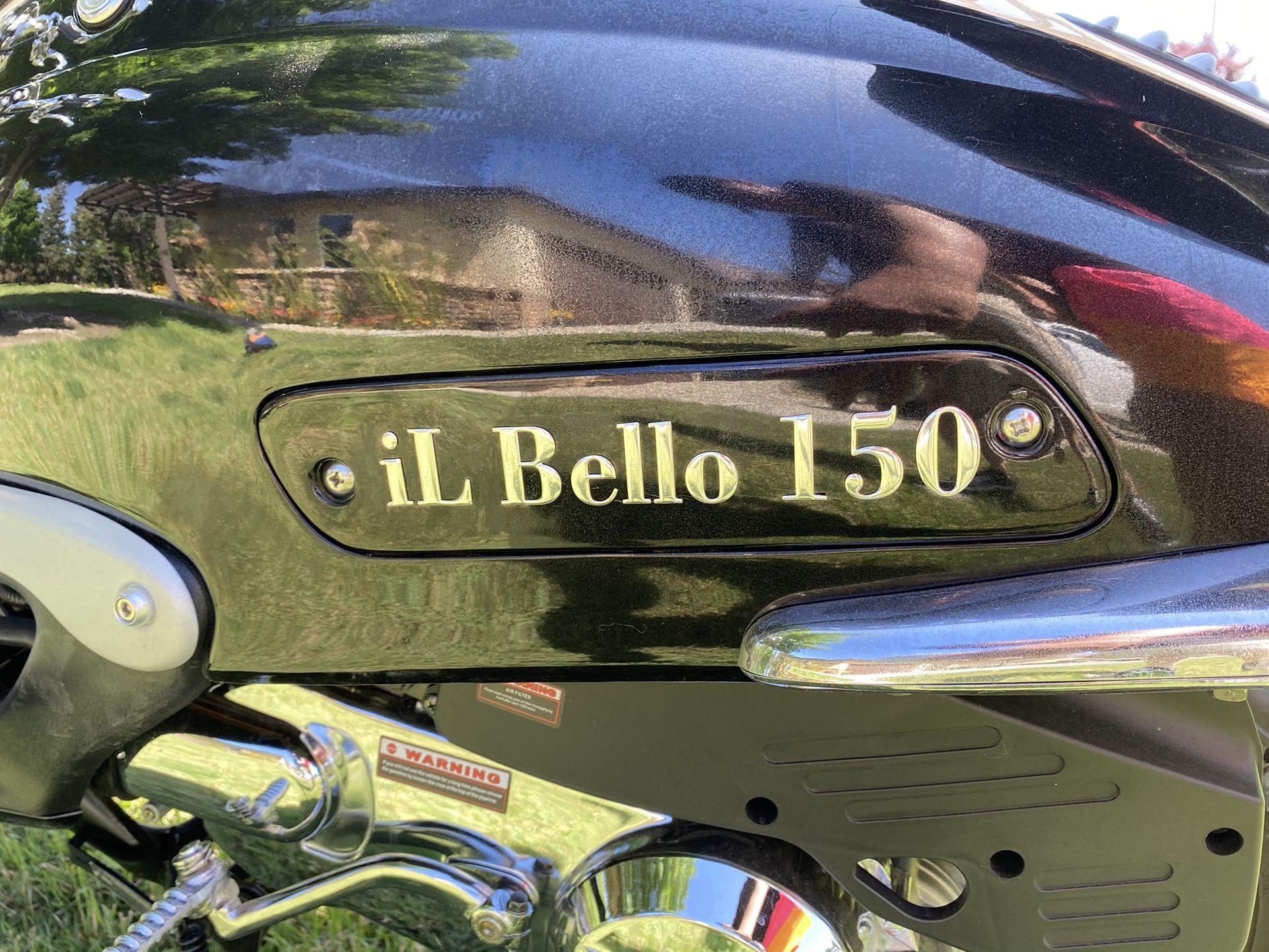 Photo iLL Bello 150cc Scooter