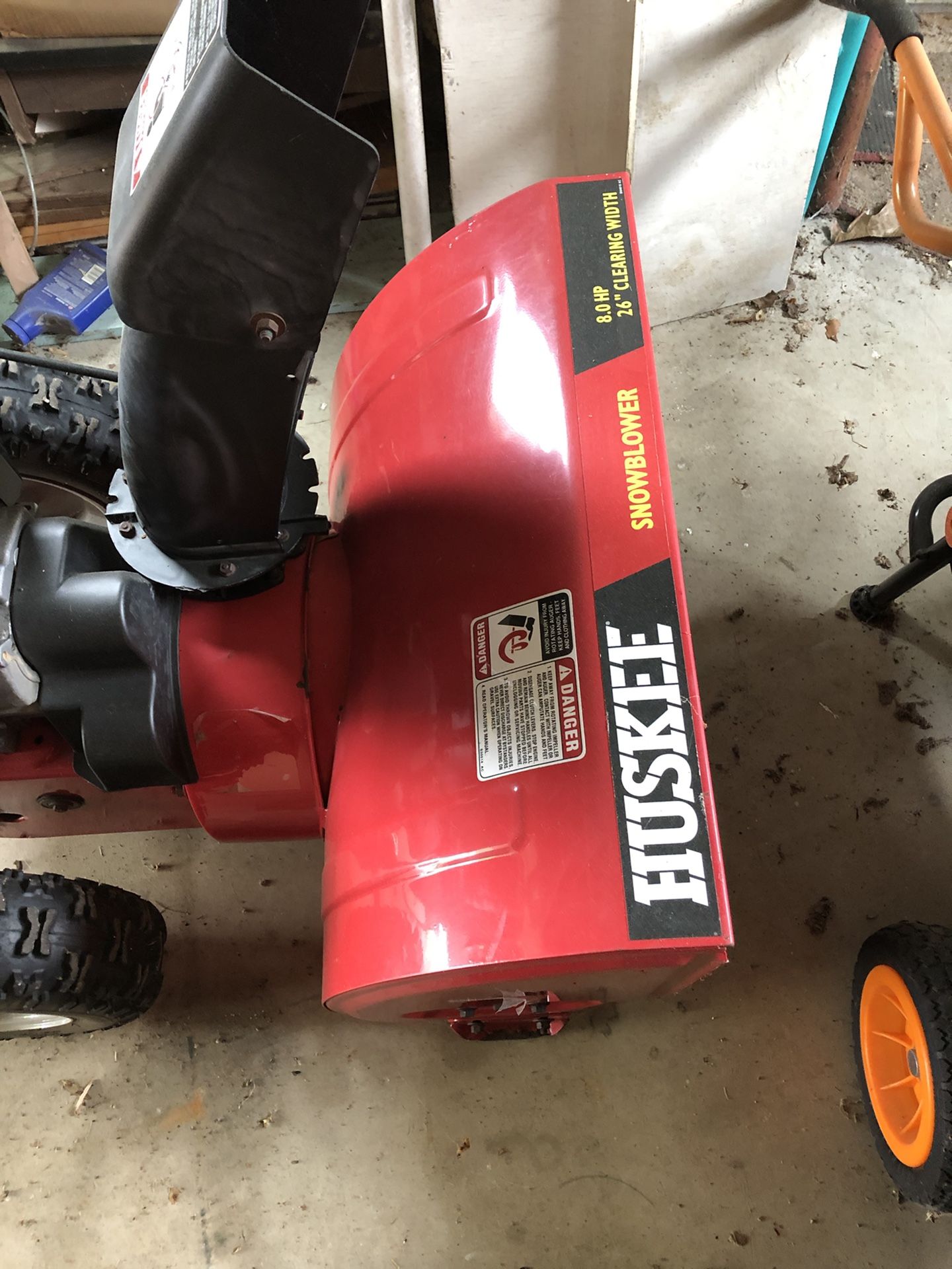 Huskee Snow Blower 26” 8HP
