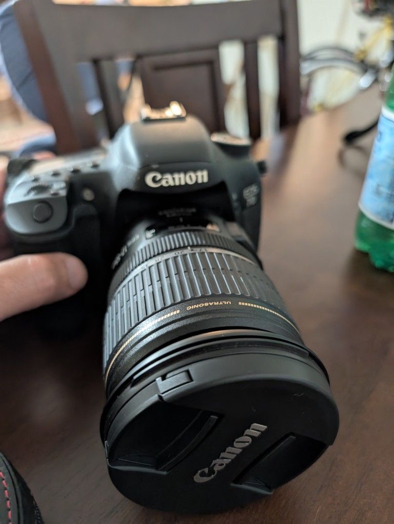📸 Canon EOS 7D DSLR + Pro Lens Bundle – $1,500 – OBO