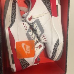 Jordan 3 Fire Red