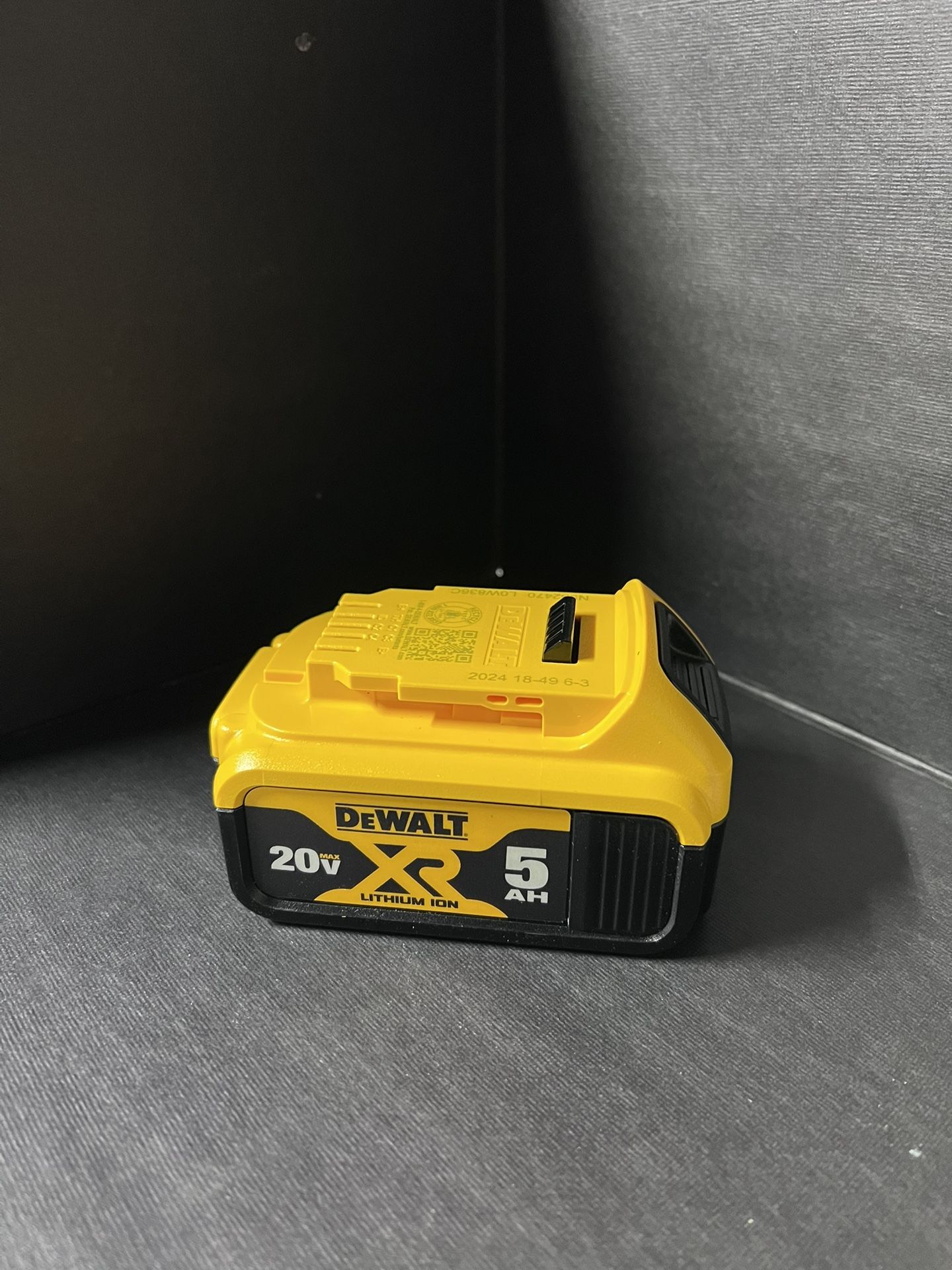 DeWalt Battery 20v 5AH