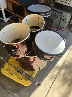 Drum Set – Dark Red