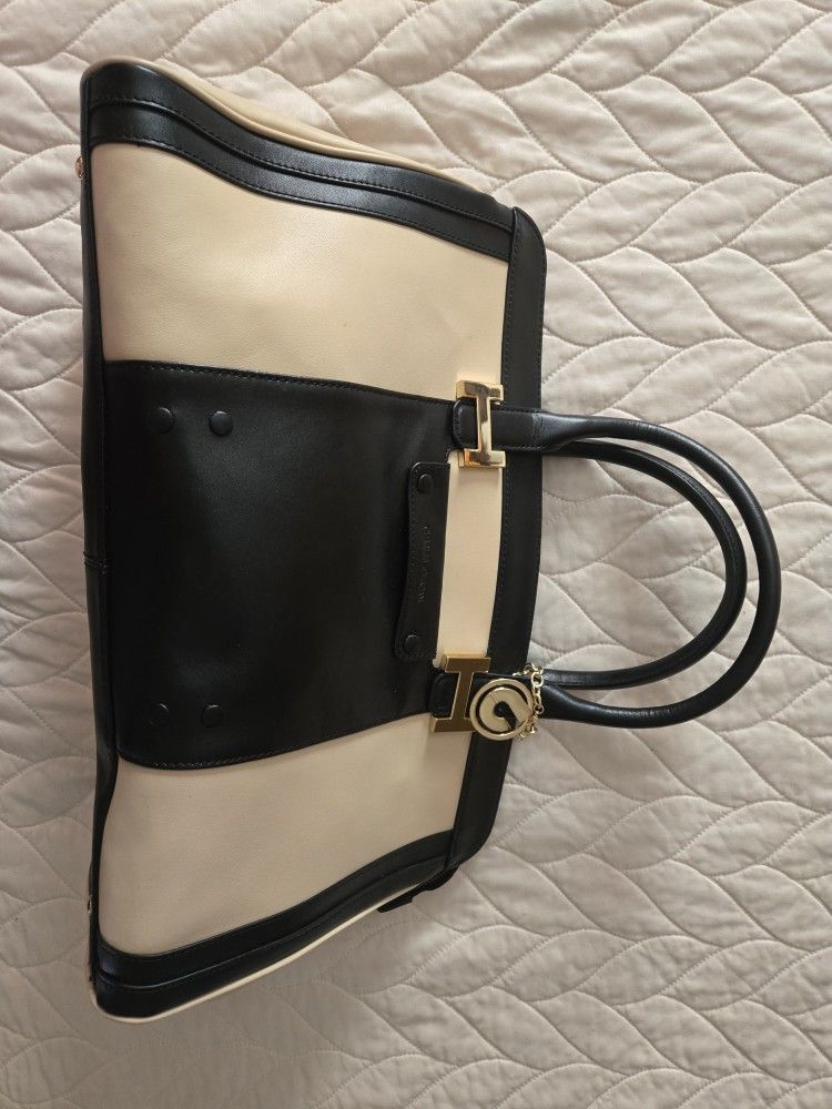 Charles Jourdan Leather Purse