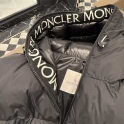 Moncler Montcla