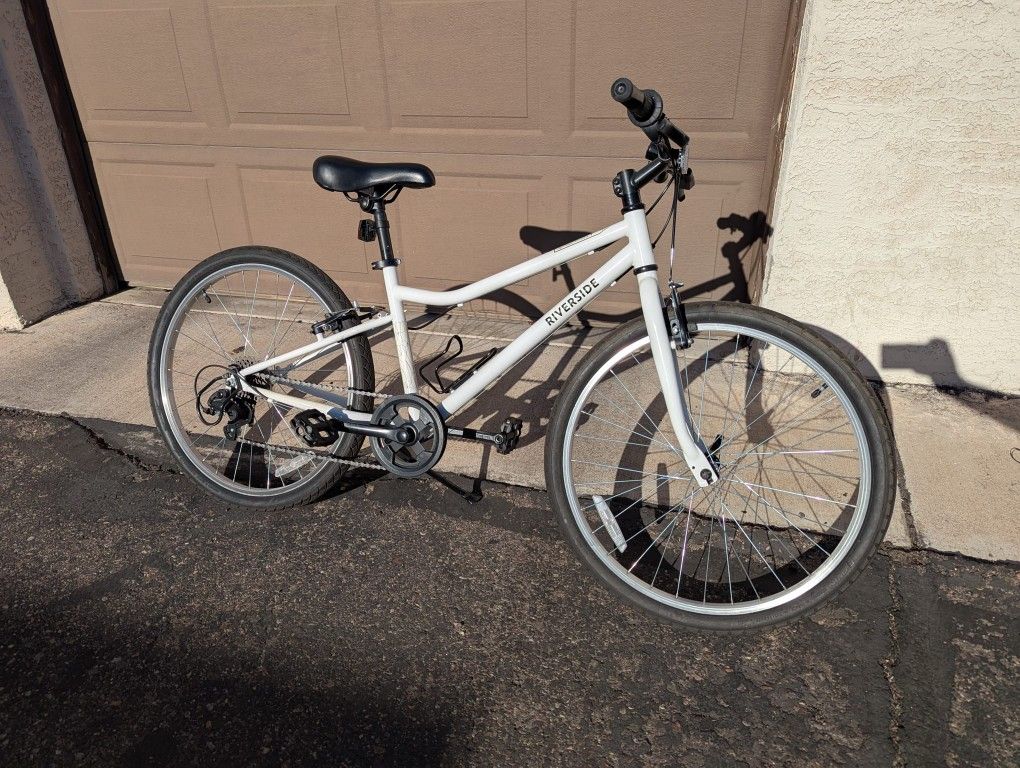 Decathlon Riverside Kids Bike 24 Inches 